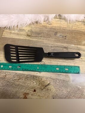 Green Life Black Plastic Slotted Spatula - Heat Resistant Kitchen Turner Fish